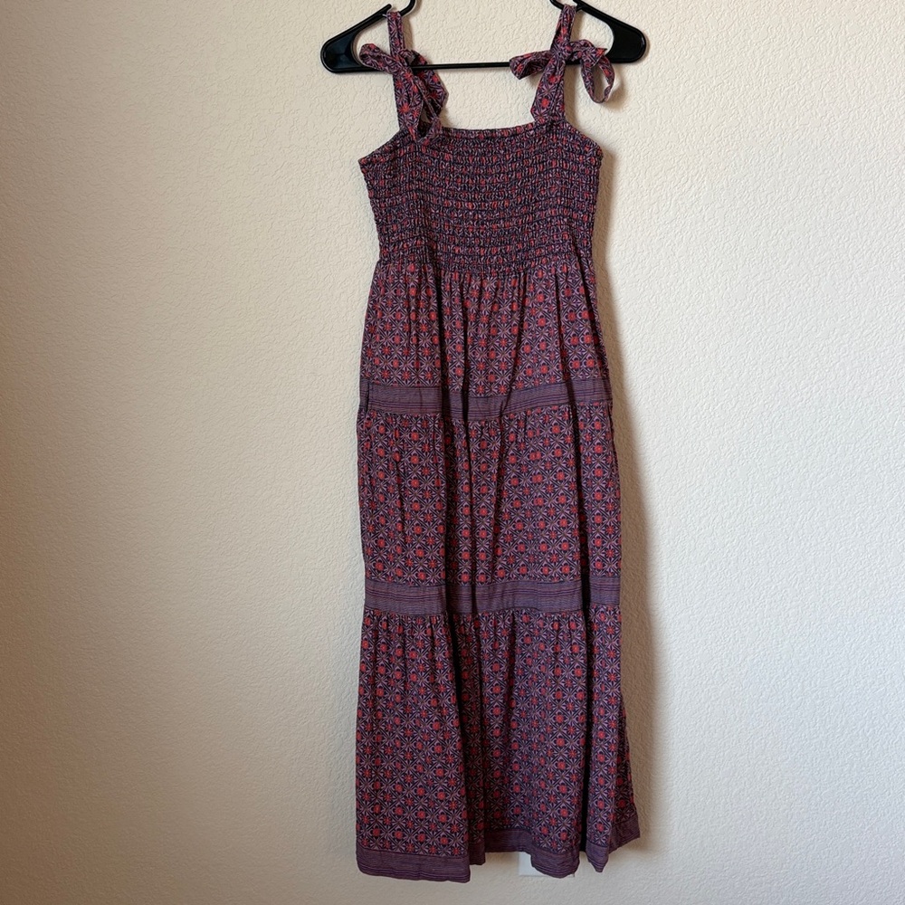 Marine Layer Selene Smocked Tiered Maxi Dress in Geo Floral Print - Picture 4 of 9